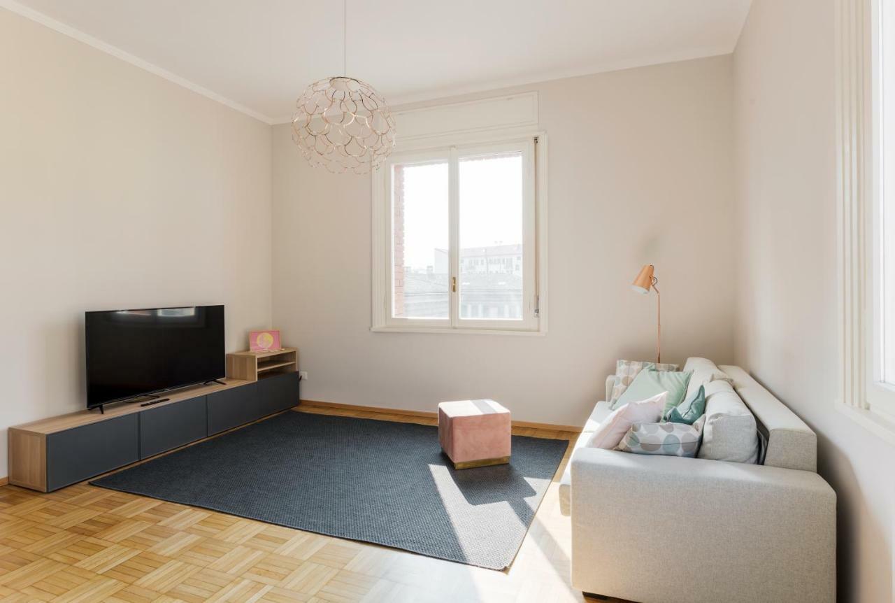 Amazing Apartment With A View Milano Ngoại thất bức ảnh